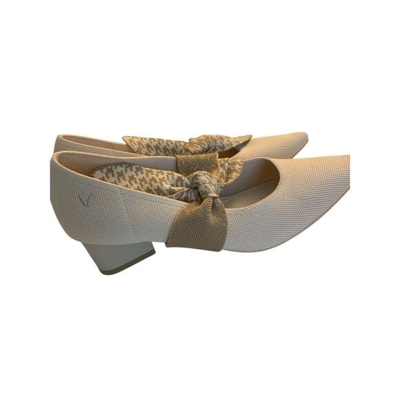 Vivaia Pointed-Toe Mary Jane Heels women's size 38 7.5 - Picture 7 of 10